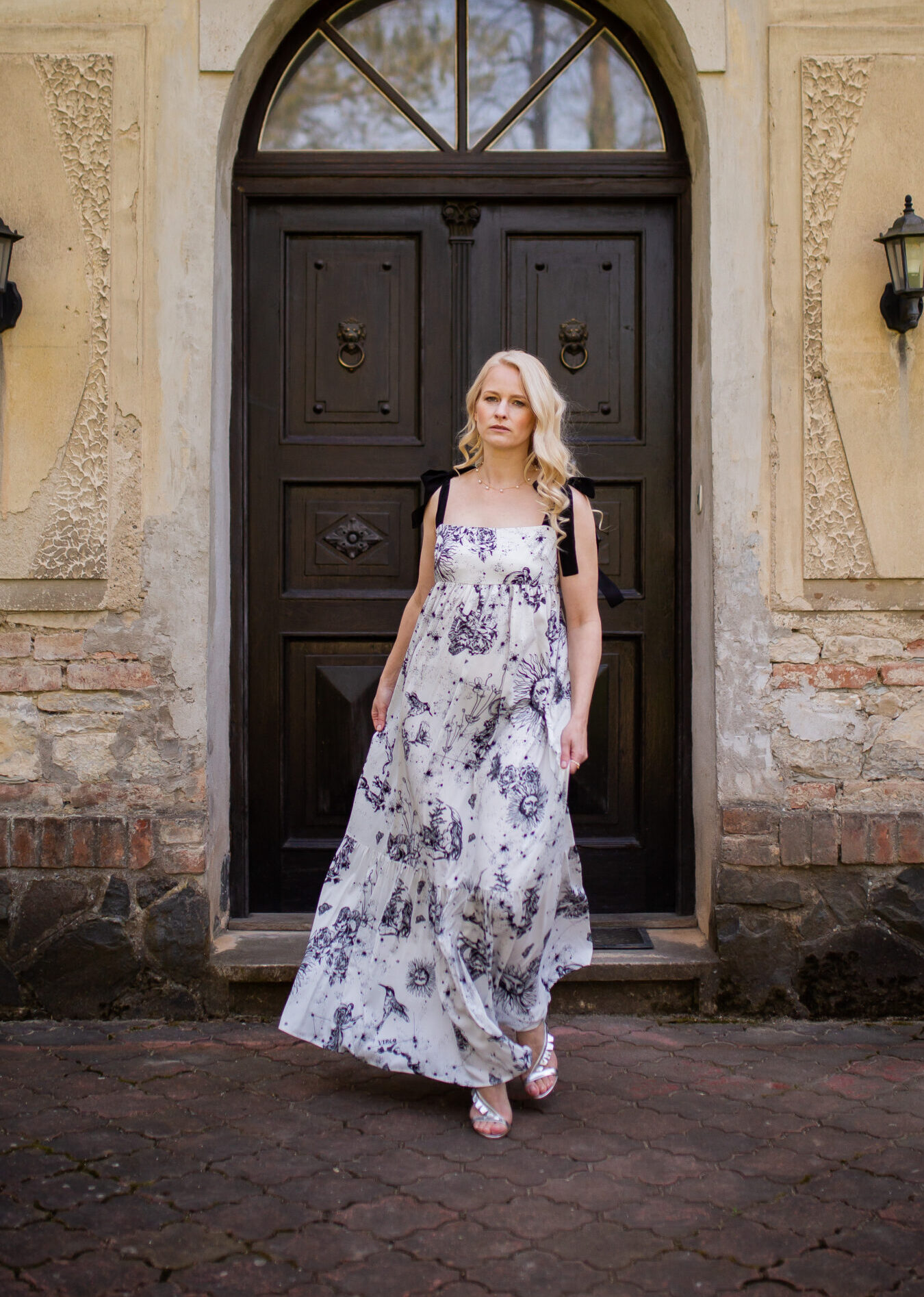 ŠATY S MAŠLEMI kolekce Den a Noc