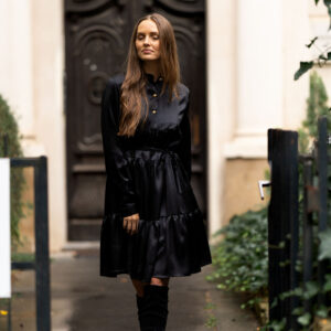 HEDVÁBNÉ ŠATY MABEL PŮLNOČNÍ SEN