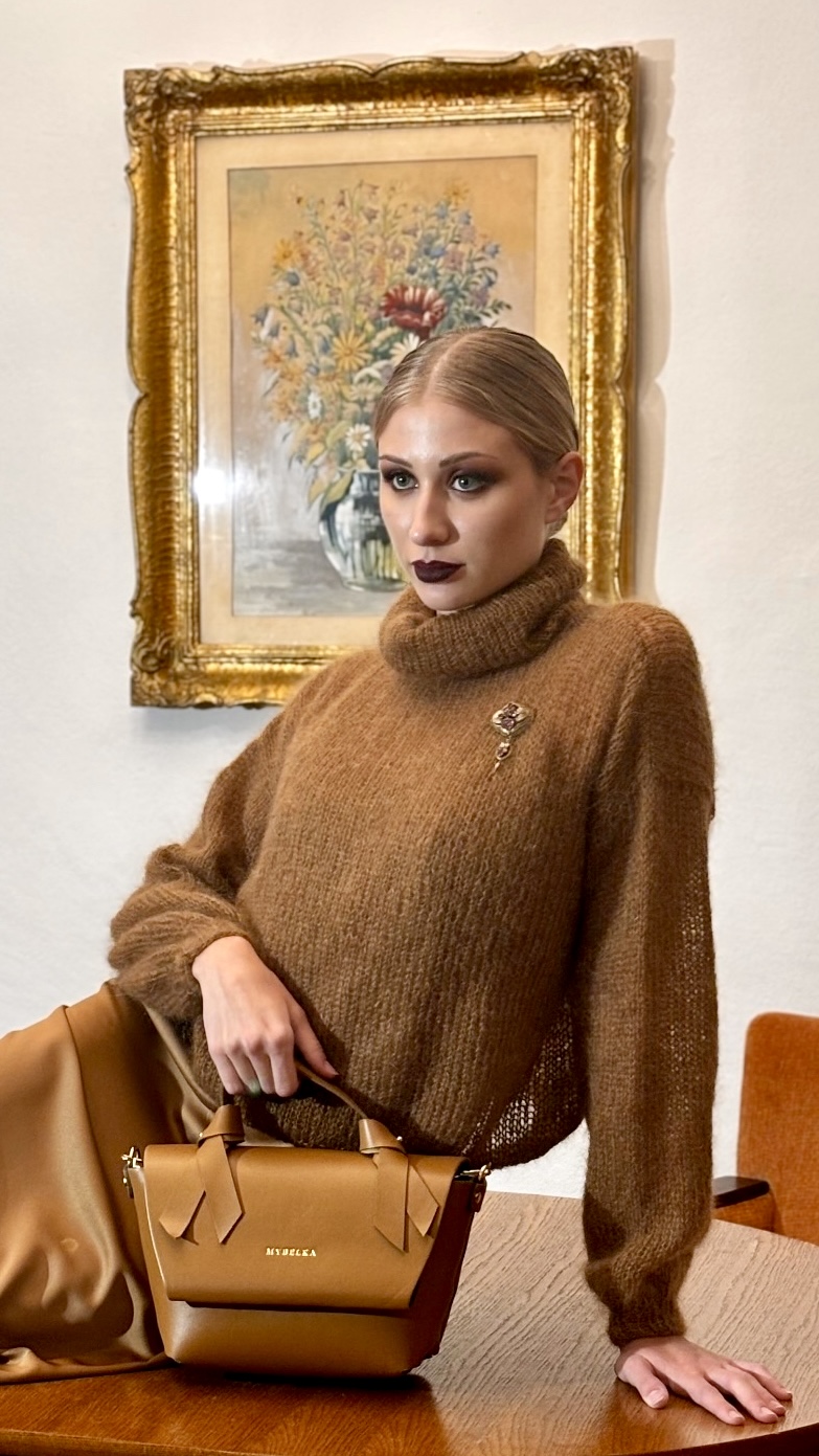 ROLÁK MOHER S HEDVÁBÍM KARAMELOVÝ POLIBEK