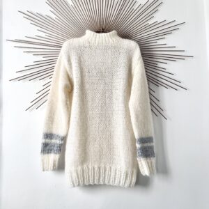 DLOUHÝ SVETR MOHER S HEDVÁBÍM STŘÍBRNÝ ÚSVIT